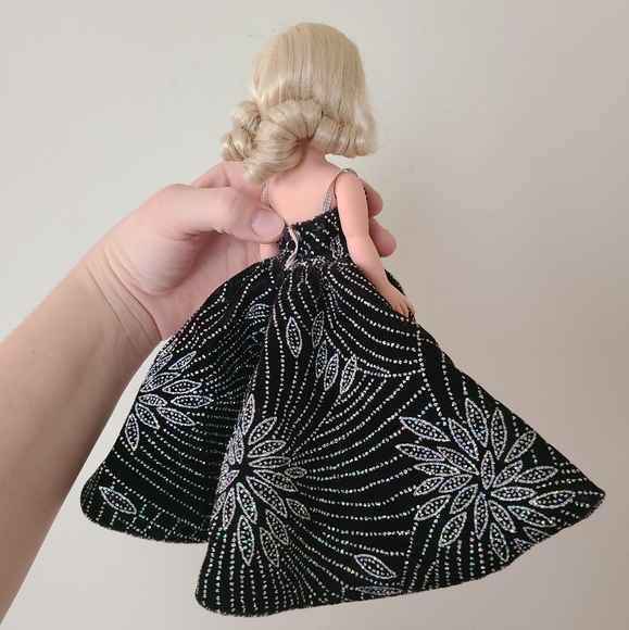 Madame Alexander doll - Picture 4 of 9